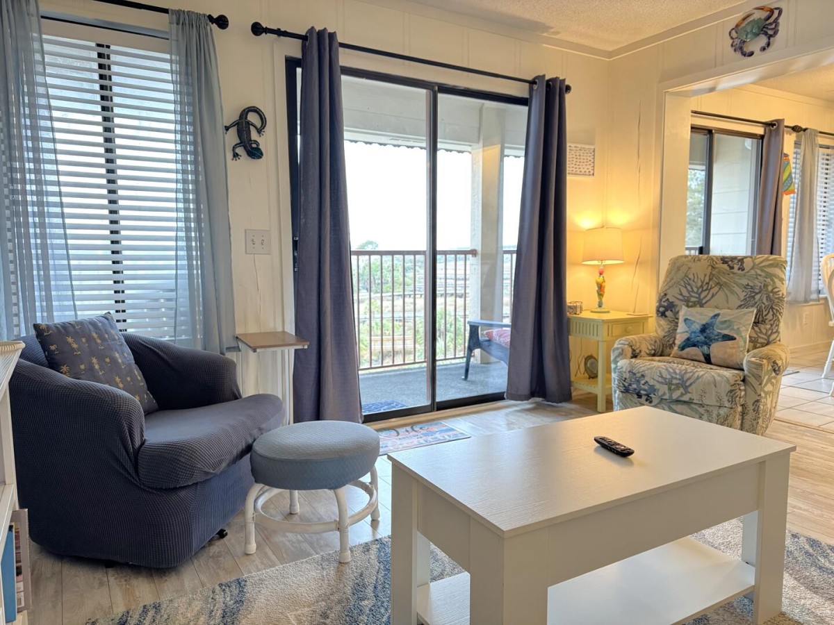 HHI Beach & Tennis Resort-Admiral's Row 423-image-1