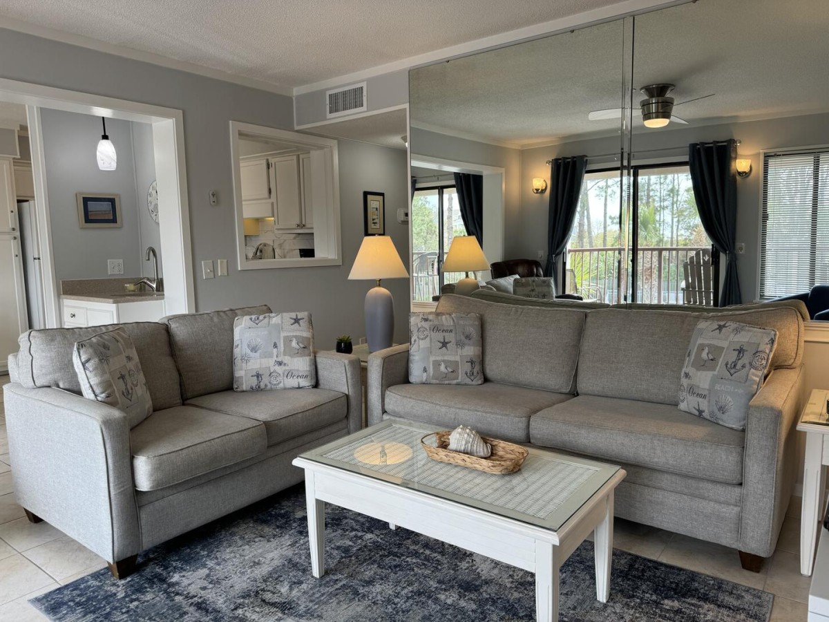 HHI Beach & Tennis Resort-Admiral's Row 237-image-1