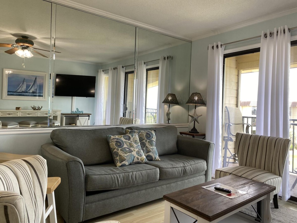 HHI Beach & Tennis Resort-Ocean Villas A322-image-1