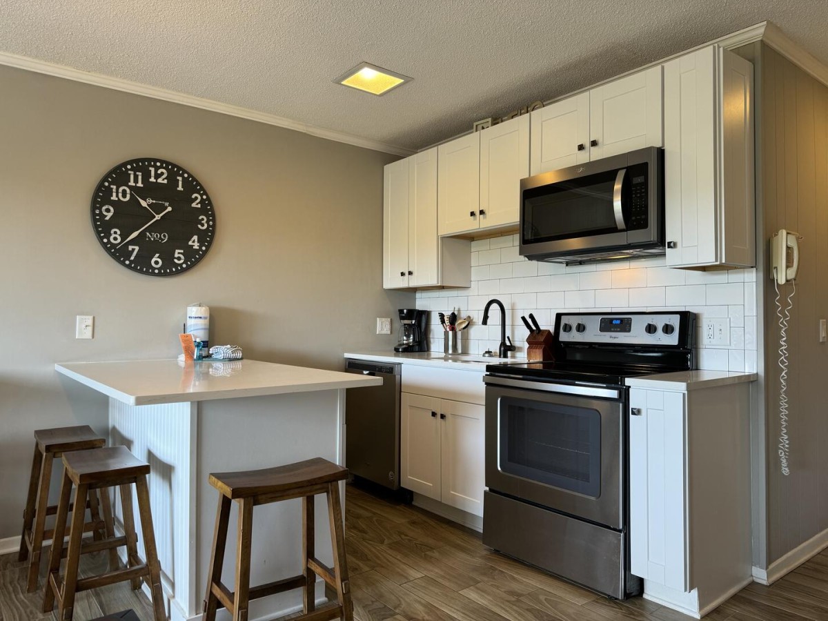 HHI Beach & Tennis Resort-Ocean Villas A336-image-1