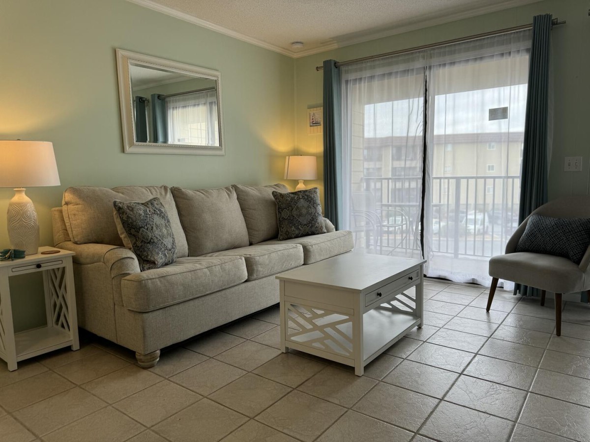 HHI Beach & Tennis Resort-Ocean Villas B220-image-1