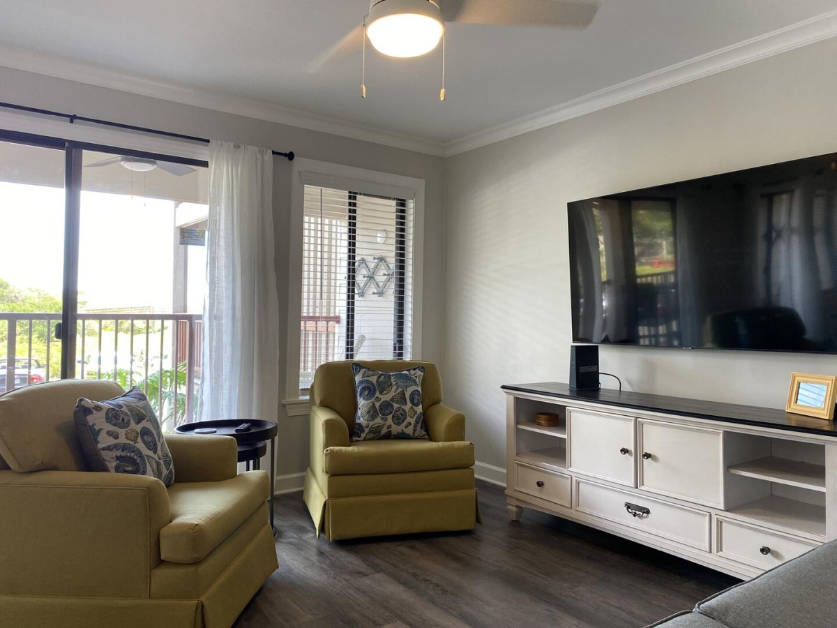 HHI Beach & Tennis Resort-Admiral's Row 110-image-1