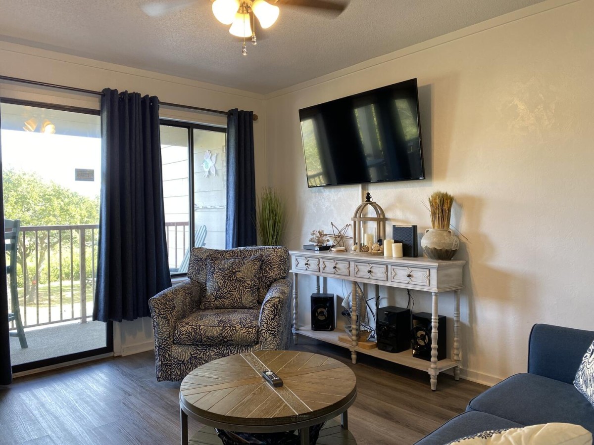 HHI Beach & Tennis Resort-Admiral's Row 218-image-1
