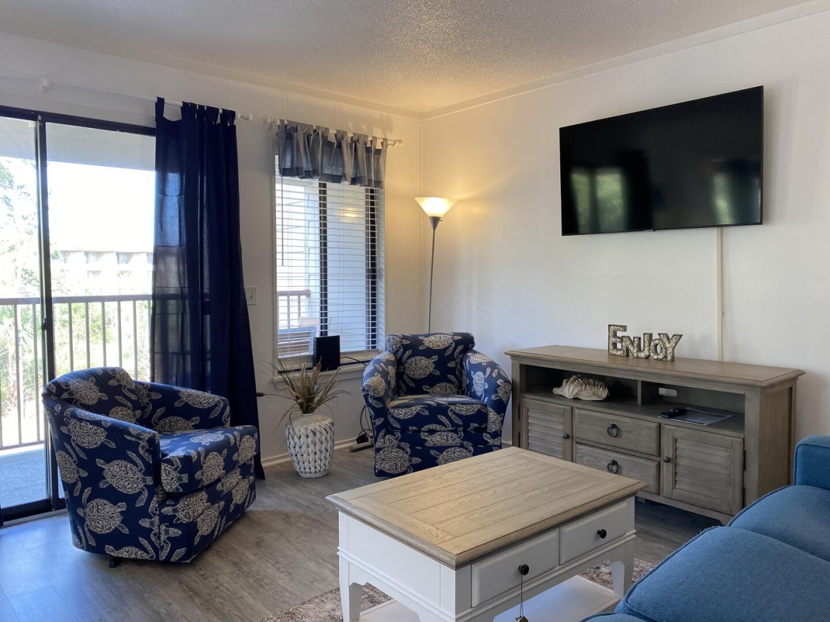 HHI Beach & Tennis Resort-Admiral's Row 244-image-1